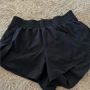 Athleta hustle 3” shorts xxs Black